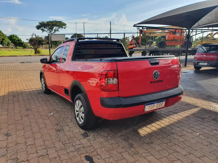 Volkswagen Saveiro Vermelho 4