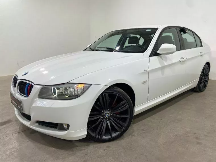 BMW 320i Branco 6