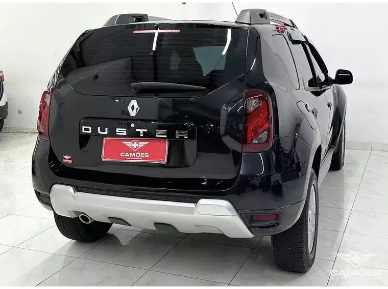 Renault Duster Preto 16