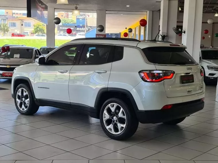 Jeep Compass Branco 12