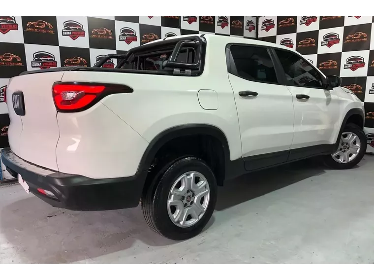 Fiat Toro Branco 3