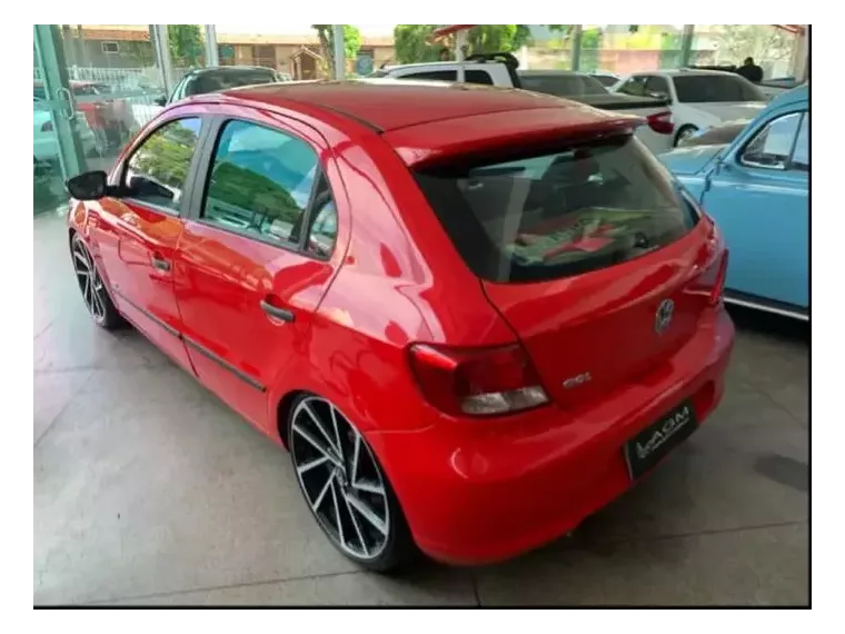 Volkswagen Gol Vermelho 8