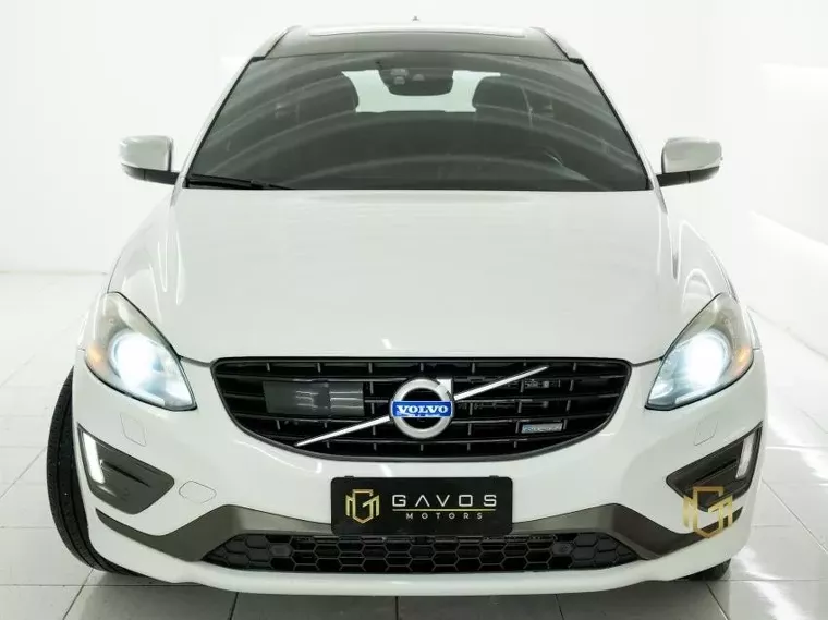 Volvo XC60 Branco 18