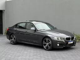 BMW 328i