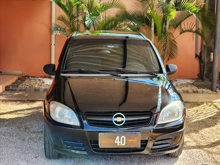 Chevrolet Celta Preto 6