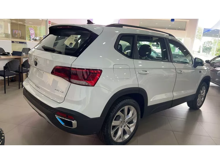 Volkswagen Taos Branco 5