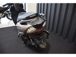 Honda Elite