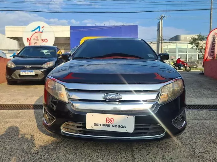 Ford Fusion Preto 15