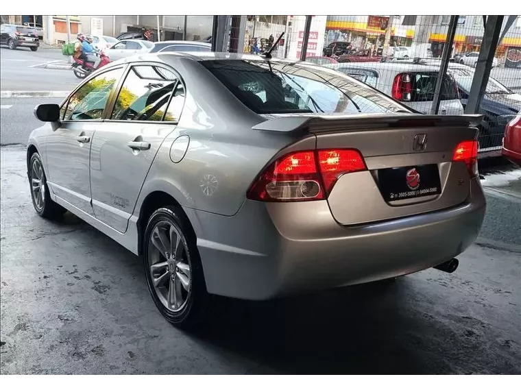 Honda Civic Prata 20