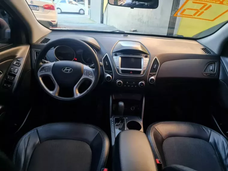 Hyundai IX35 Prata 6