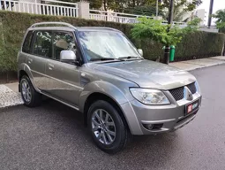 Mitsubishi Pajero TR4
