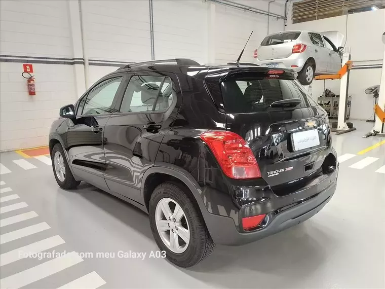 Chevrolet Tracker Preto 3