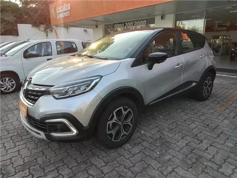 Renault Captur Prata 4