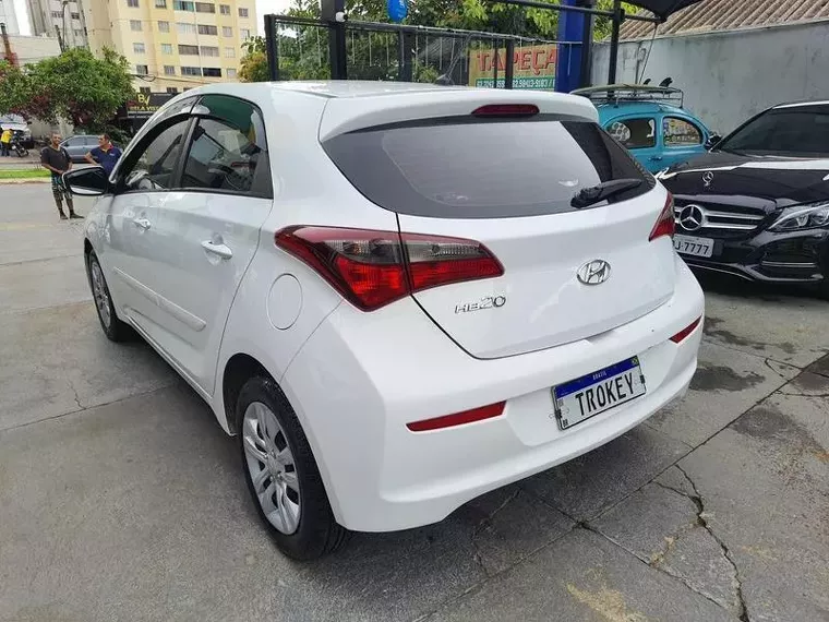 Hyundai HB20 Branco 9