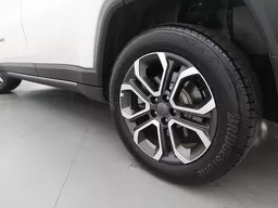 Jeep Commander