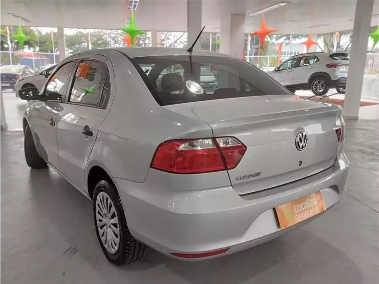 Volkswagen Voyage Prata 6