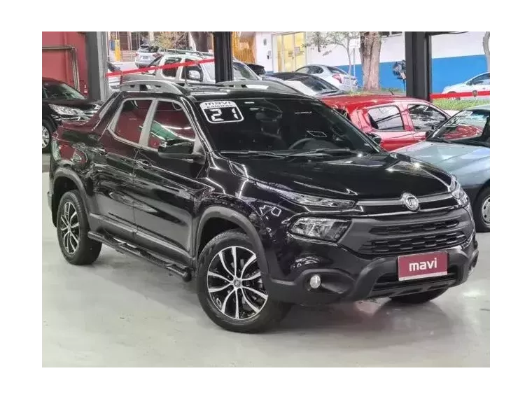 Fiat Toro Preto 9