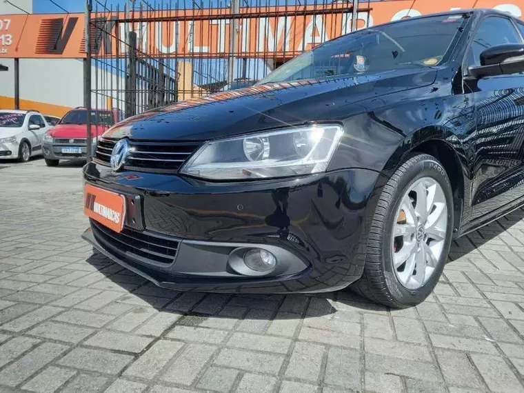 Volkswagen Jetta Preto 5