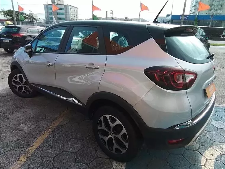 Renault Captur Prata 4