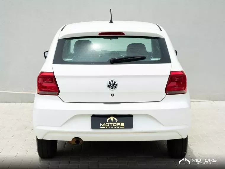 Volkswagen Gol Branco 4