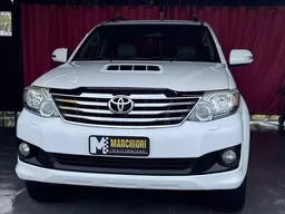 Toyota Hilux SW4