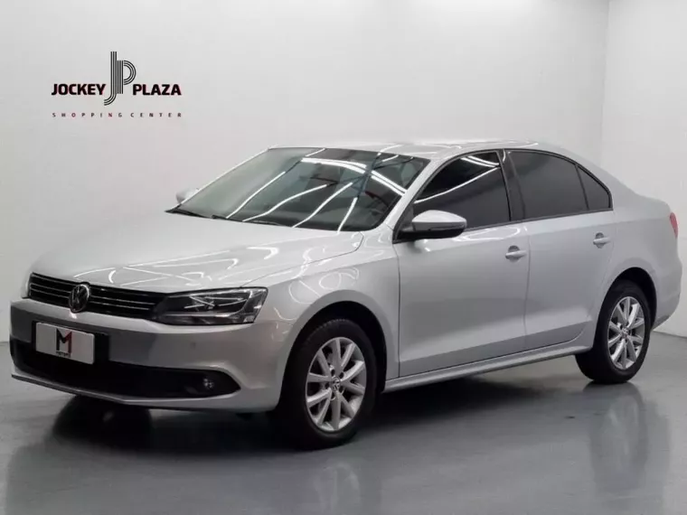 Volkswagen Jetta Prata 3