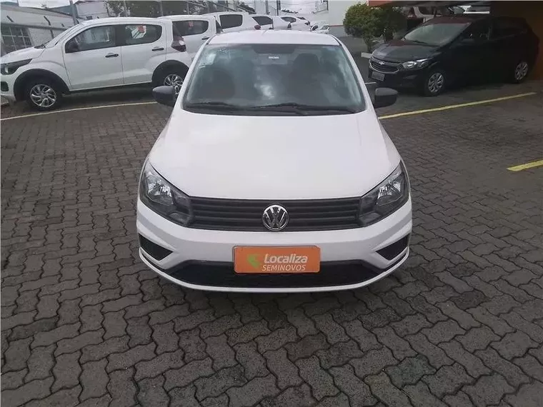 Volkswagen Voyage Branco 3