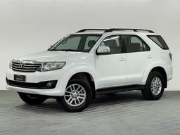 Toyota Hilux SW4