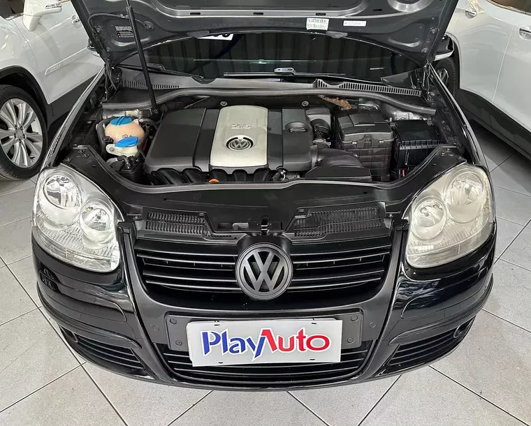 Volkswagen Jetta Preto 4