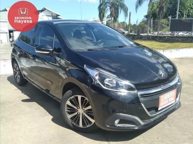 Peugeot 208 Preto 5