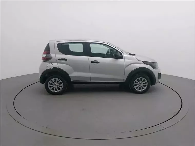 Fiat Mobi Prata 17