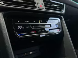 Volkswagen Taos