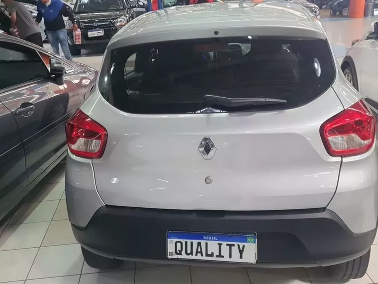 Renault Kwid Prata 3