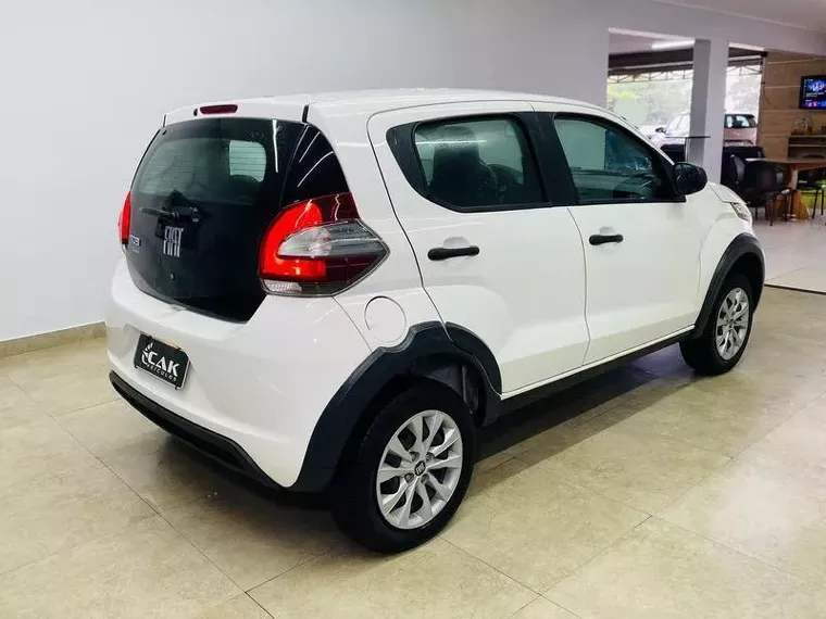 Fiat Mobi Branco 2