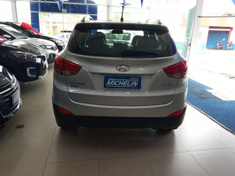 Hyundai IX35 Prata 3