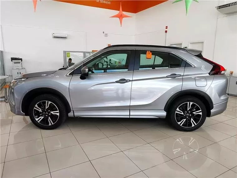 Mitsubishi Eclipse Cross Prata 6