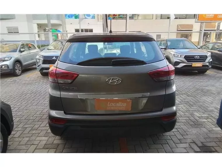 Hyundai Creta Prata 3