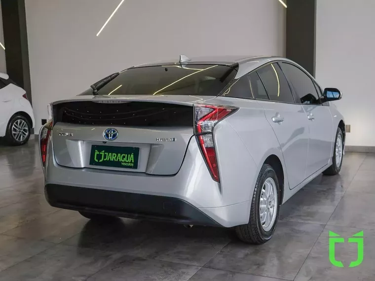 Toyota Prius Prata 5