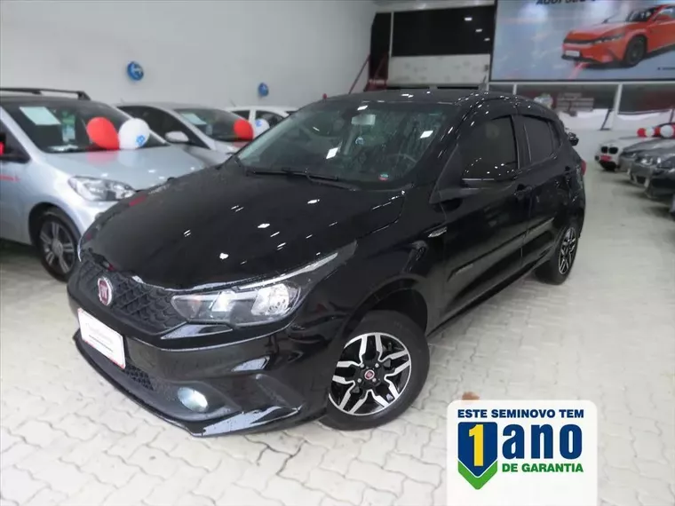 Fiat Argo Preto 8