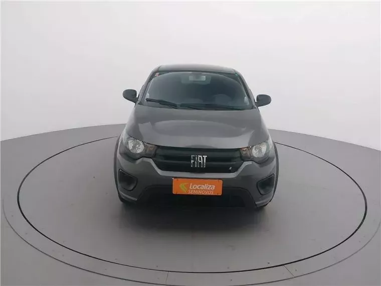 Fiat Mobi Prata 10