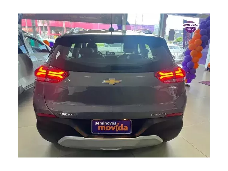 Chevrolet Tracker Cinza 4