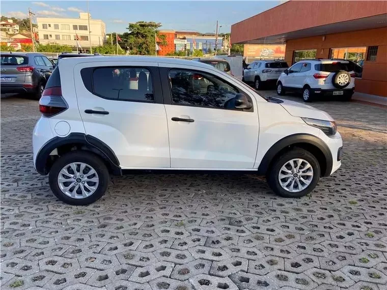 Fiat Mobi Branco 8