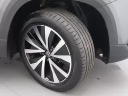 Volkswagen Taos