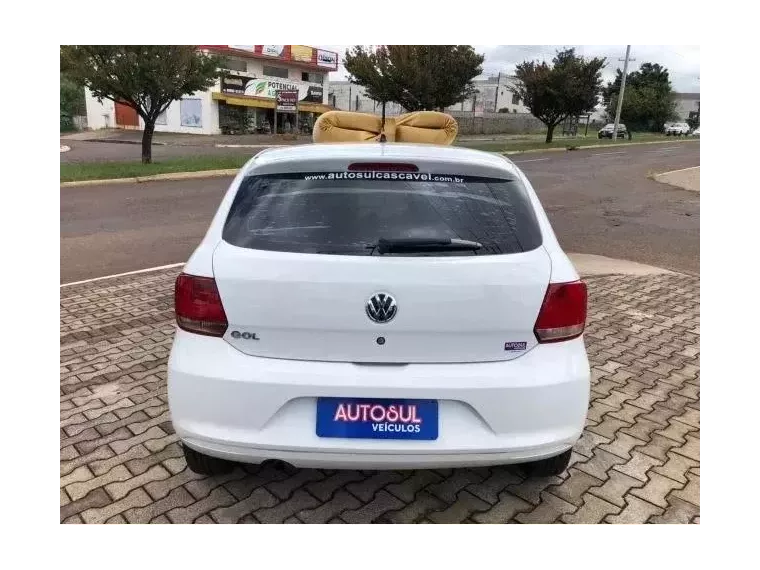 Volkswagen Gol Branco 8