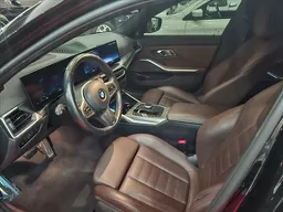 BMW 320i