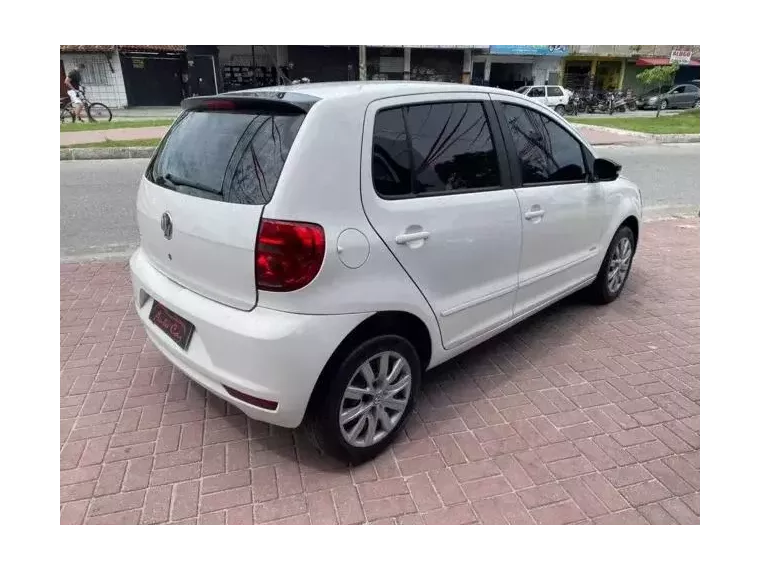 Volkswagen Fox Branco 2