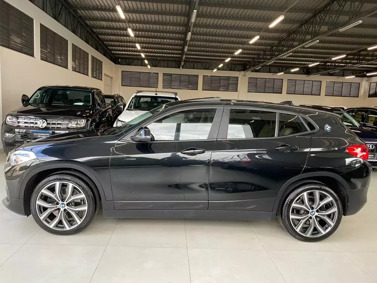 BMW X2 Preto 10