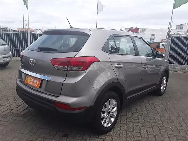 Hyundai Creta Prata 3