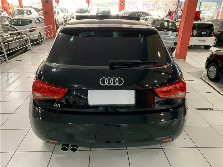 Audi A1 Preto 4