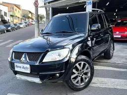 Mitsubishi Pajero TR4
